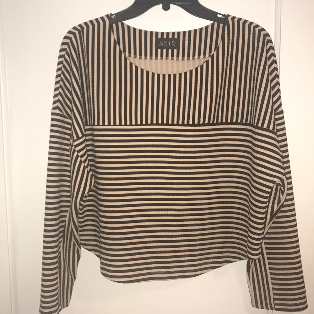Astr Black & pink top